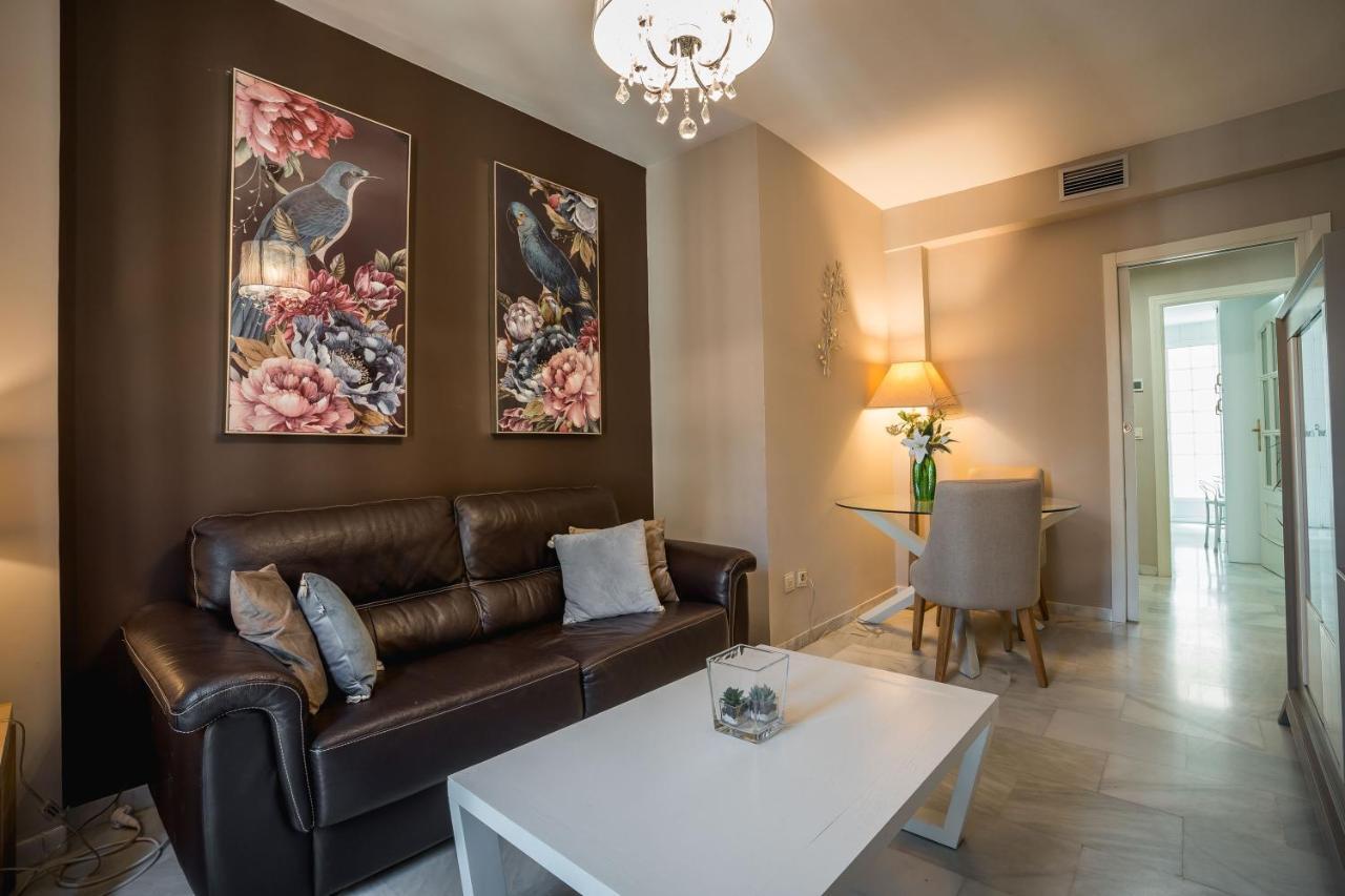 Ibericabeds Nueva De San Anton Apartment Granada Luaran gambar