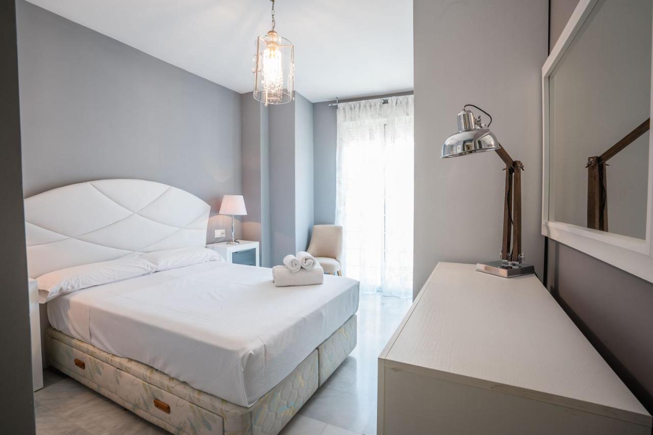Ibericabeds Nueva De San Anton Apartment Granada Luaran gambar
