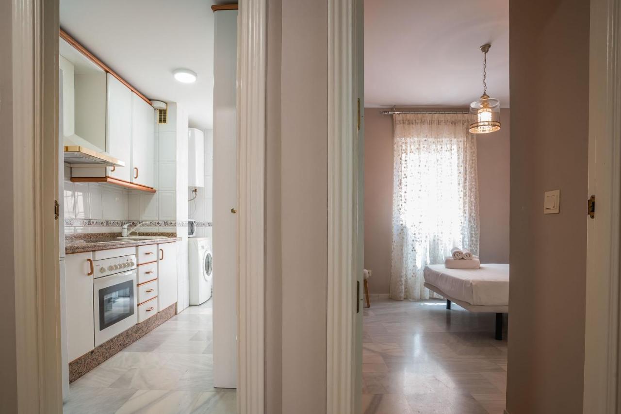 Ibericabeds Nueva De San Anton Apartment Granada Luaran gambar