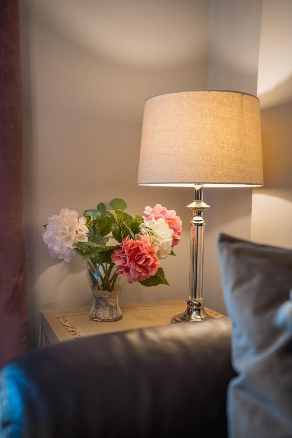 Ibericabeds Nueva De San Anton Apartment Granada Luaran gambar