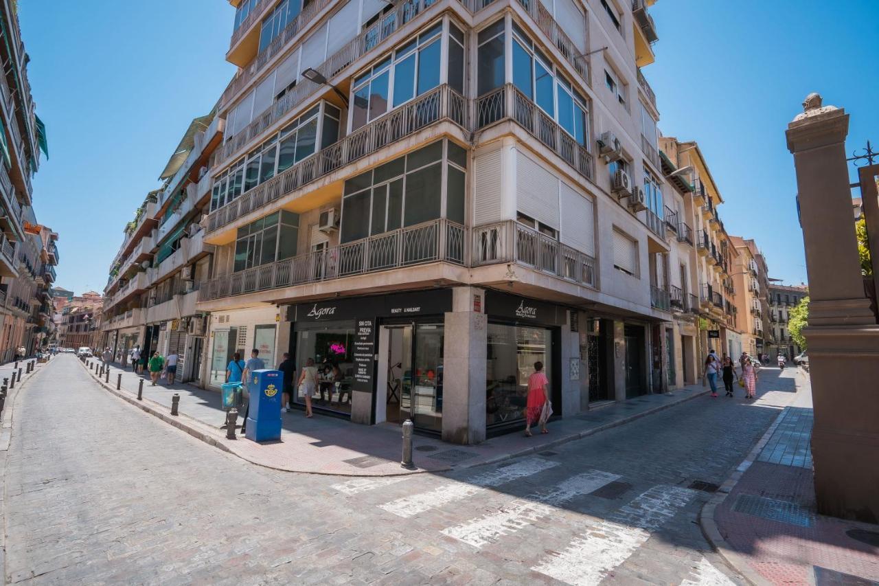 Ibericabeds Nueva De San Anton Apartment Granada Luaran gambar