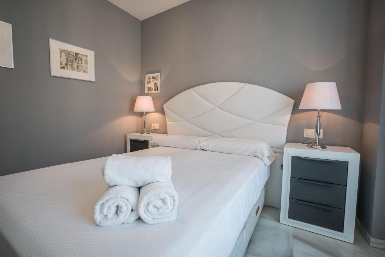 Ibericabeds Nueva De San Anton Apartment Granada Luaran gambar