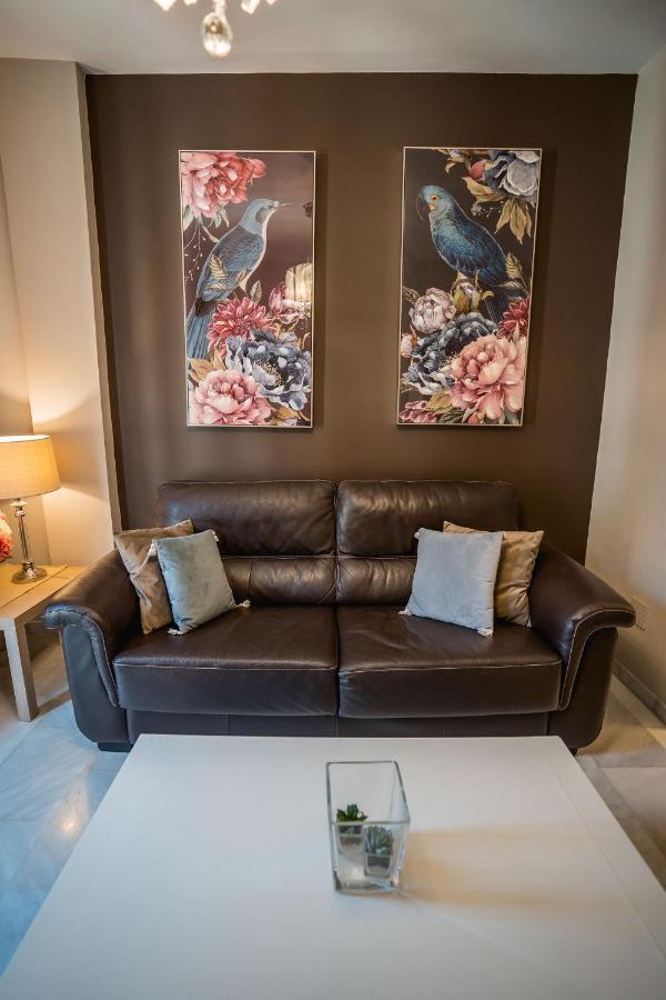 Ibericabeds Nueva De San Anton Apartment Granada Luaran gambar